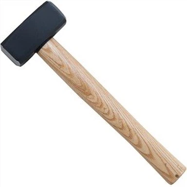 Steinhamar með tréhandfangi